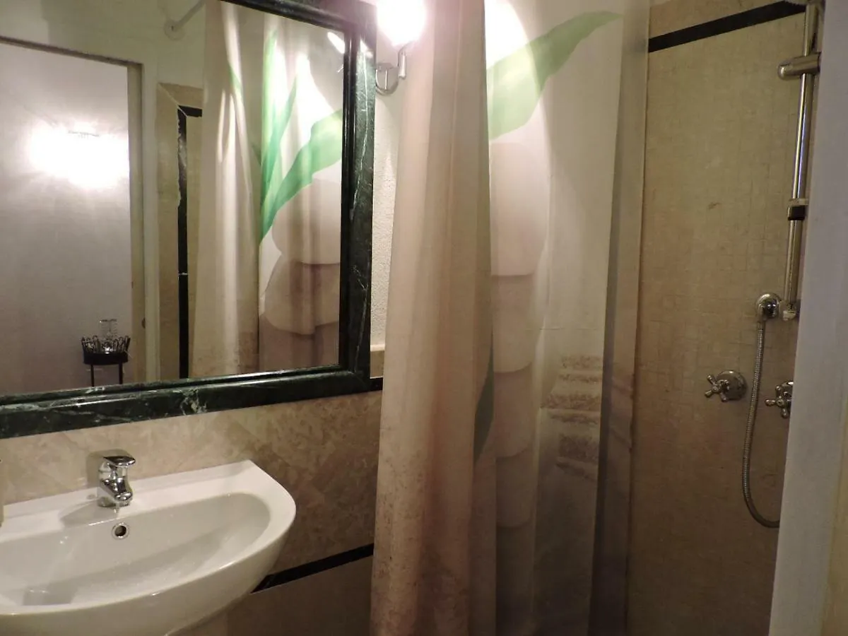 Hotel Il Giardino Segreto Tellaro Affittacamere