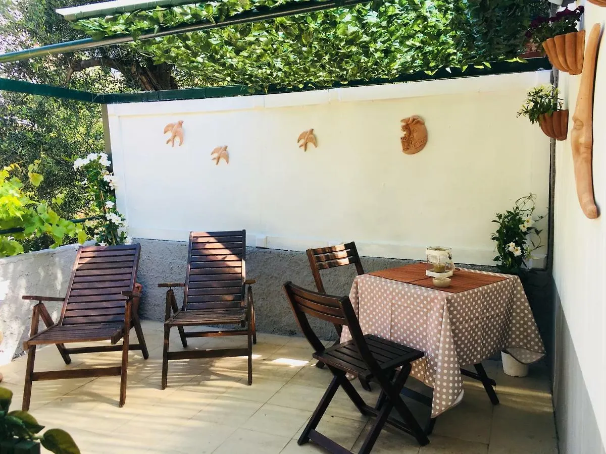 Hotel Il Giardino Segreto Tellaro 0*,  Italia