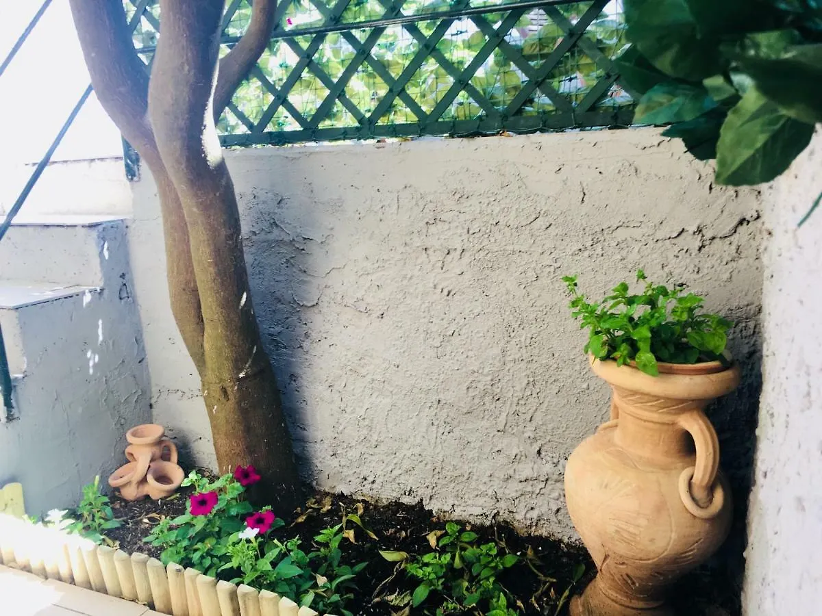 Affittacamere Hotel Il Giardino Segreto Tellaro